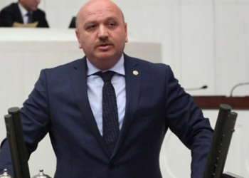 AK Parti'li Gündoğdu'dan Tunç Soyer'e tepki