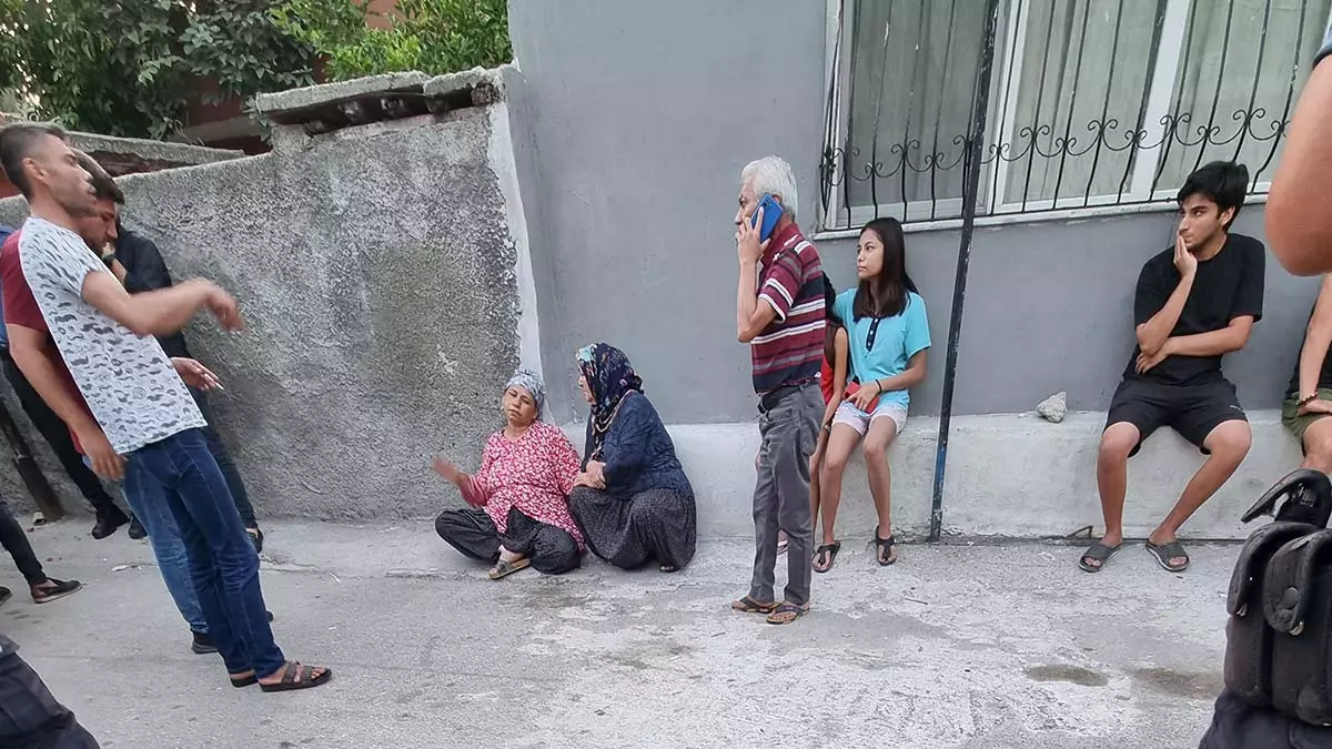 Adanada vahset sermin basi tasla ezilerek olduruldu 1 - öne çıkan - haberton