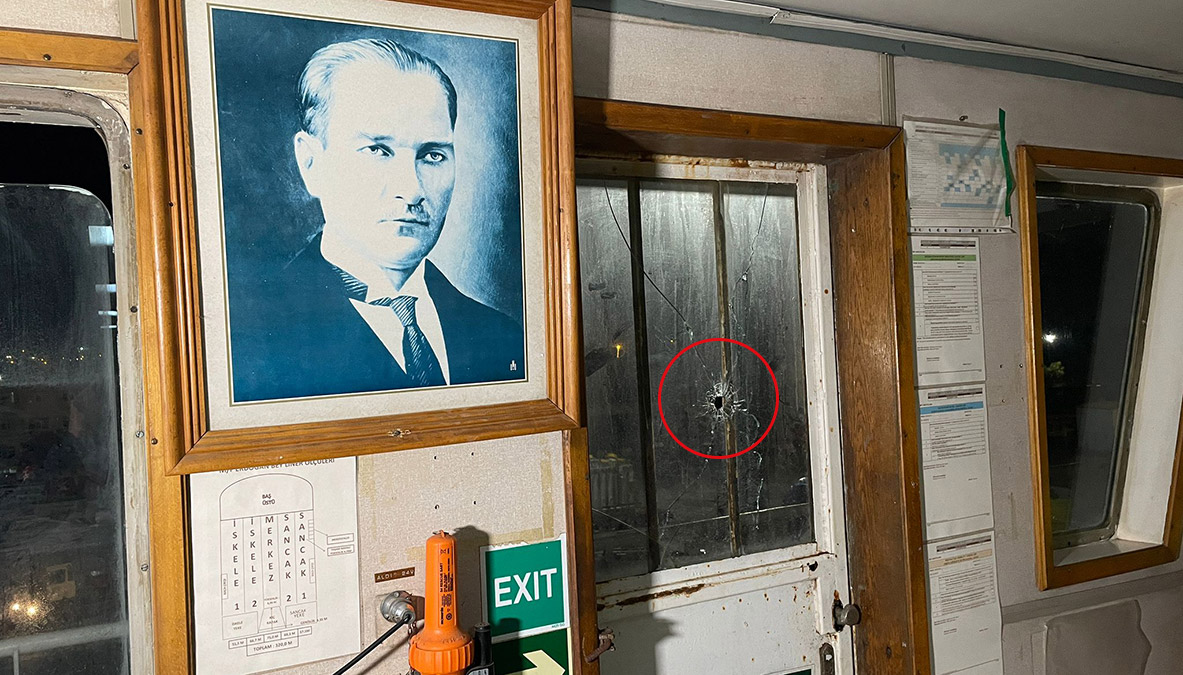 Anatolian gemisinin içinden saldırın izleri