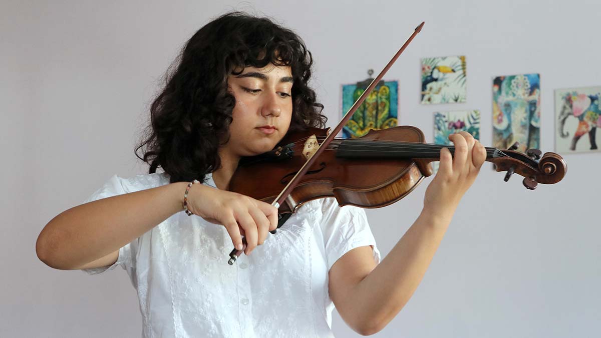 Bestesiyle ödül alan Hüma Betül: Müzik çok güzel