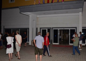 Borcu nedeniyle otelin elektriği kesildi