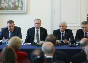 Bosna Hersek'e kimlik kartıyla seyahat dönemi