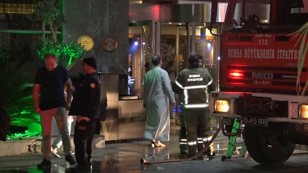 Bursa'da 4 yıldızlı otelde yangın