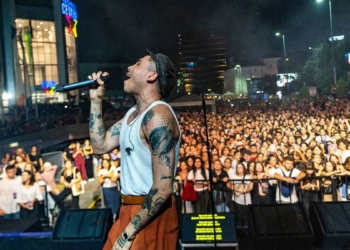 Can Bonomo 'Yaz Konserleri'nde sahne aldı