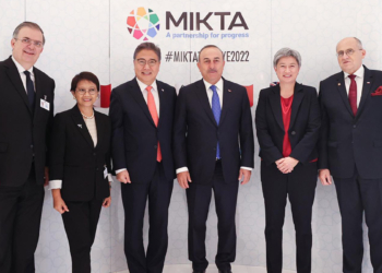 Çavuşoğlu, Türkevi'nde MIKTA Toplantısı'na katıldı