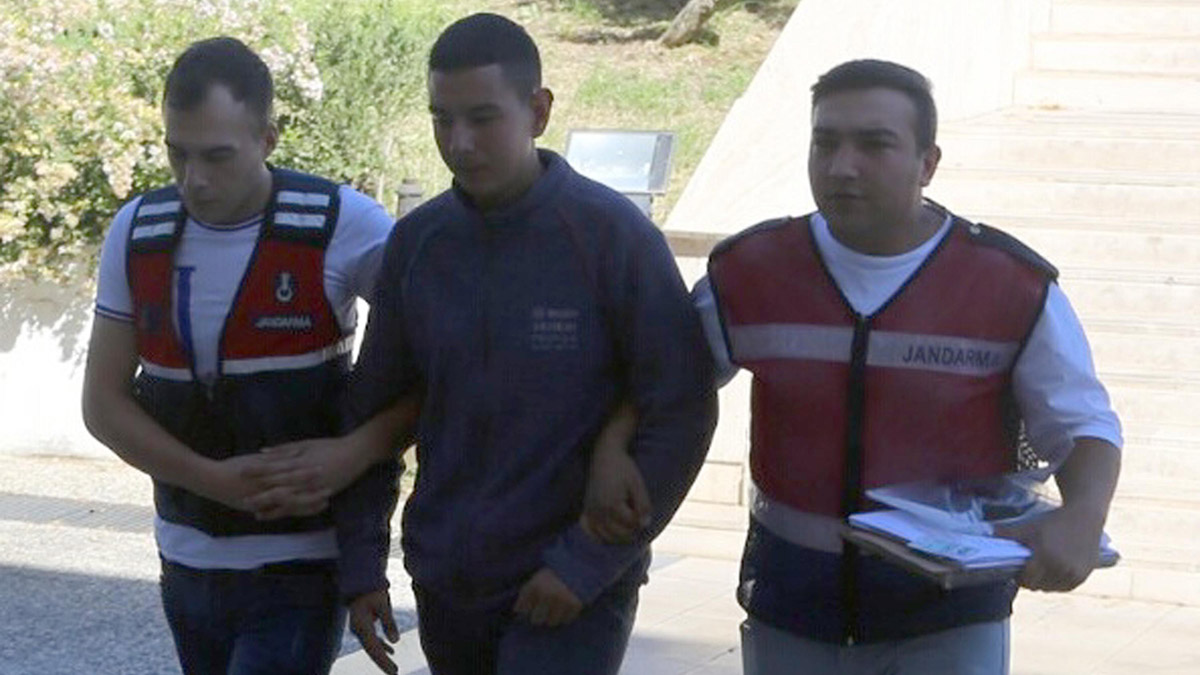 Çıkardığı orman yangınını video çekmiş