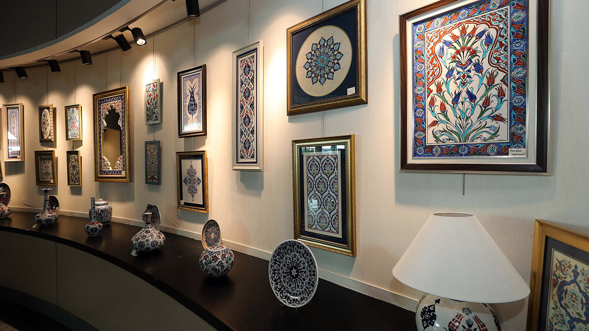 Çini ve Tezhip Sergisi açıldı