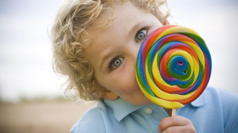 Çocukların şeker tüketimine dikkat
