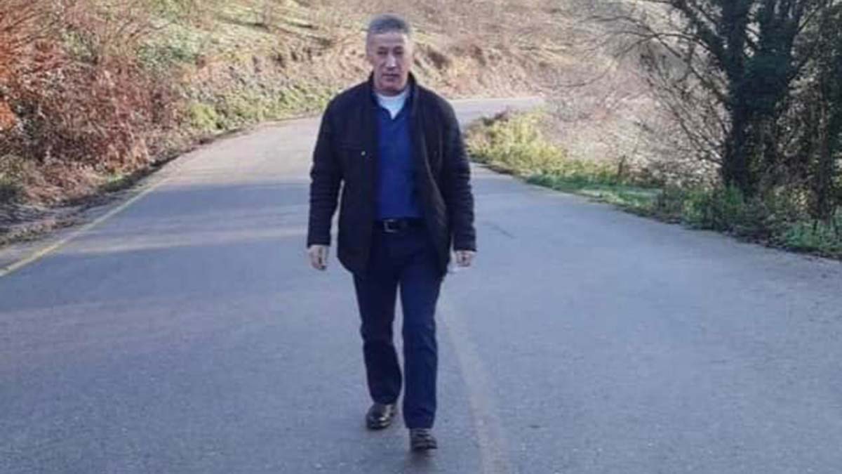 Çöp kamyonundan düşen işçi hayatını kaybetti