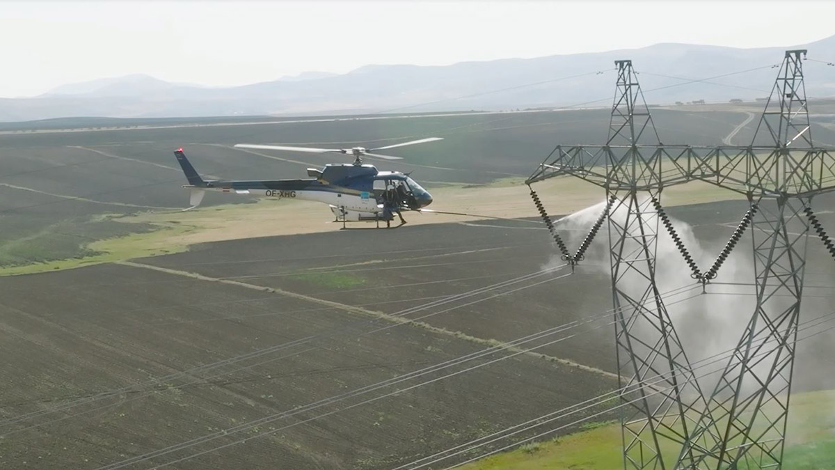 Dönmez'den TEİAŞ'ın helikopterli bakımı paylaşımı