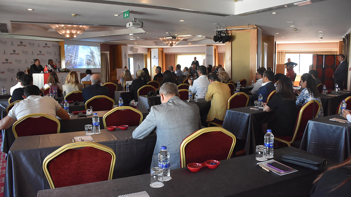 İzmir Ege Mahallesi'nde Kentsel Dönüşüm başladı. Projede Koç Grubu'nun Divan Residence adıyla markalanıp hizmet kalitesiyle işletilecek olan 50 katlı bir rezidans bloğunun yanı sıra 12 ve 13 katlı 2 adet blok da yer alacak.