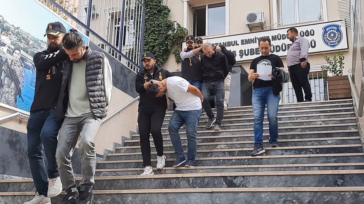 Elektronik eşya çalan şebekeye operasyon