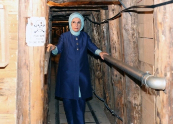 Emine Erdoğan, Umut Tüneli'ni ziyaret etti