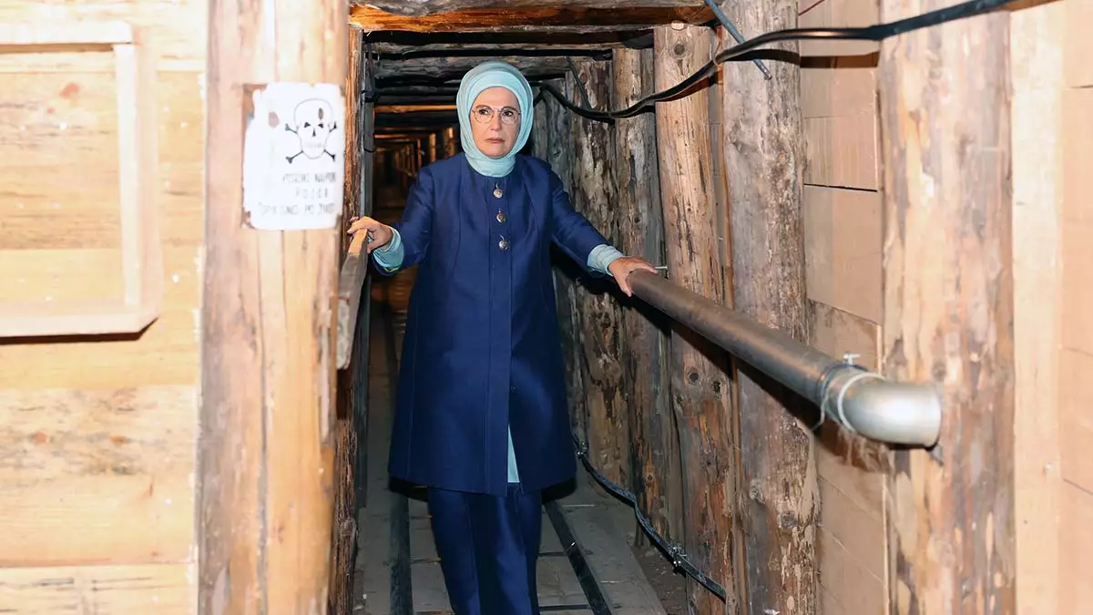 Emine erdoğan, umut tüneli'ni ziyaret etti