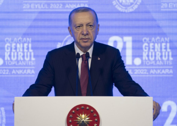 Erdoğan: Benim en büyük savaşım faizle