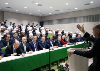 Erdoğan Bosna Hersek'te müftülere hitap etti