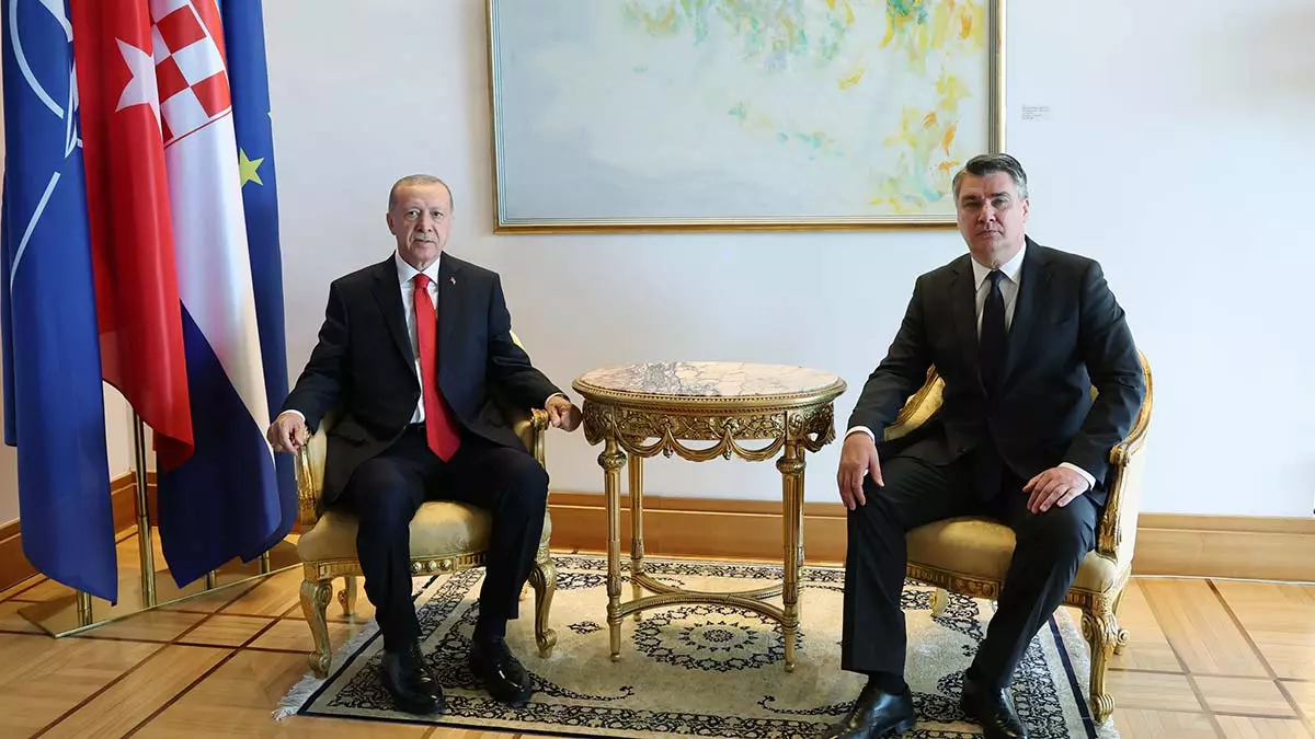 Erdogan hirvatistanda resmi torenle karsilandi 1 - dış haberler - haberton