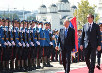 Erdoğan Sırbistan'da resmi törenle karşılandı