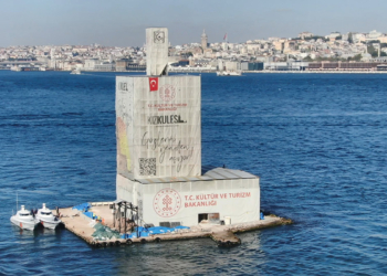 Ersoy'dan Kız Kulesi'nin restorasyonuna açıklama