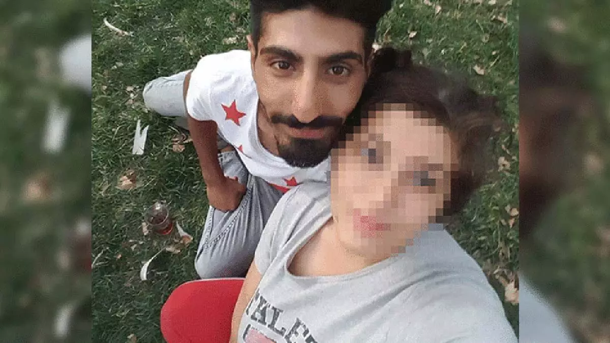 Genç kız tartıştığı sevgilisini bıçaklayarak öldürdü