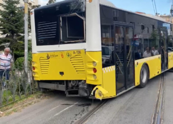 Güngören'de tramvay yolunda kaza