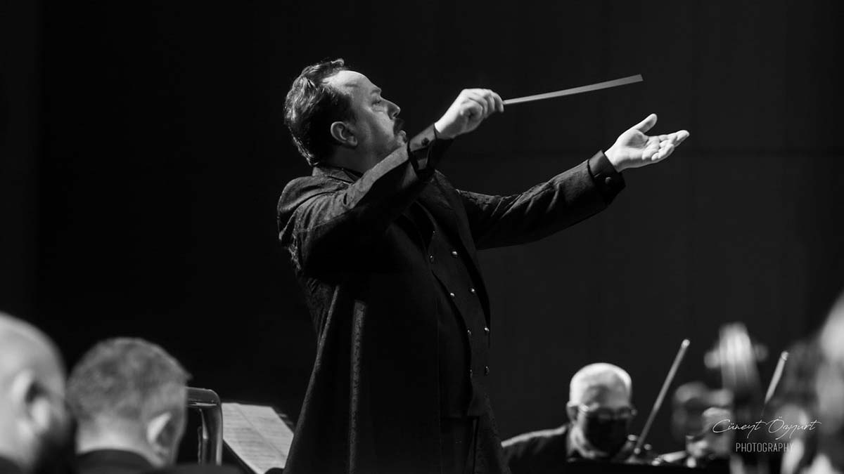 Harbiye'de 'Ben Nazım' müzikali