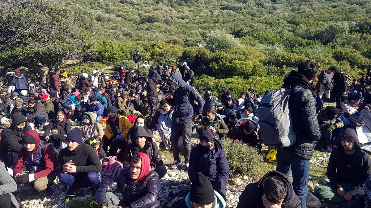 İzmir'de 1 haftada 343 kaçak göçmen yakalandı