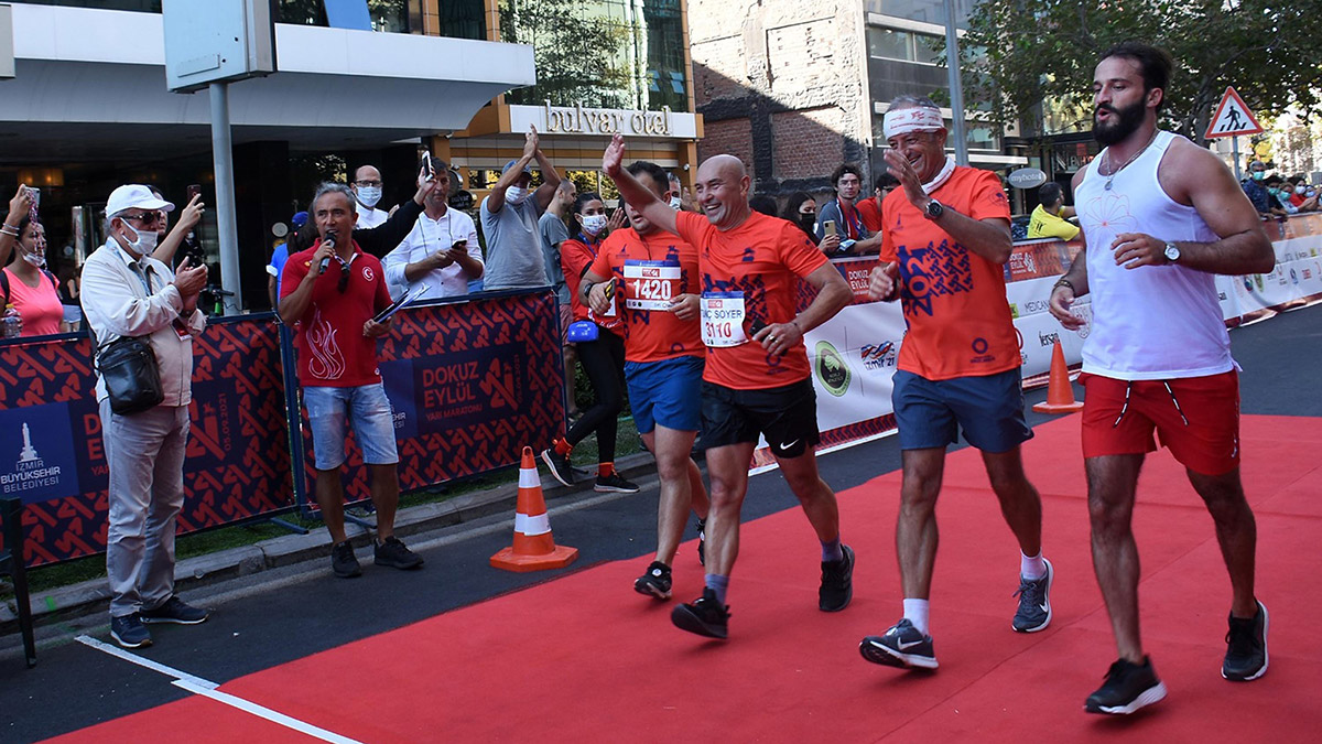 İzmir'de '9 Eylül İzmir Yarı maratonu'