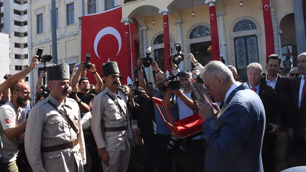 Izmirde kurtulusun 100uncu yilina coskulu kutlama 1 - yerel haberler - haberton