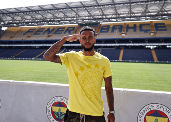 Joshua King: Ben bu taraftarın bir askeriyim