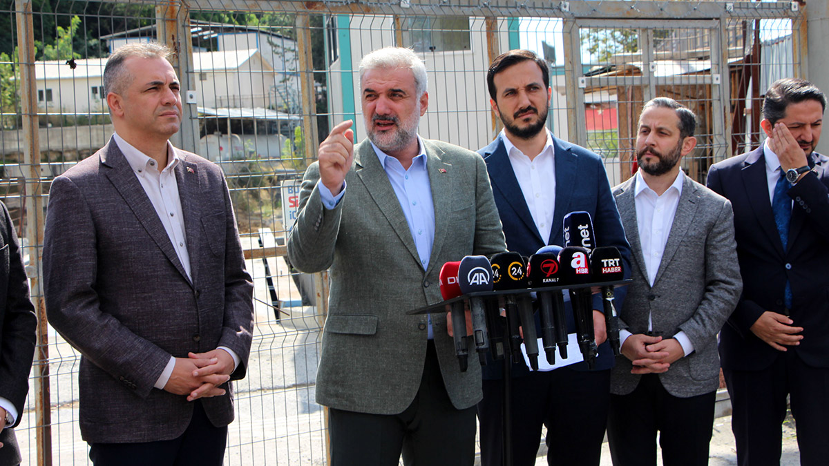 Kabaktepe'den Levazım Tüneli önünde açıklama