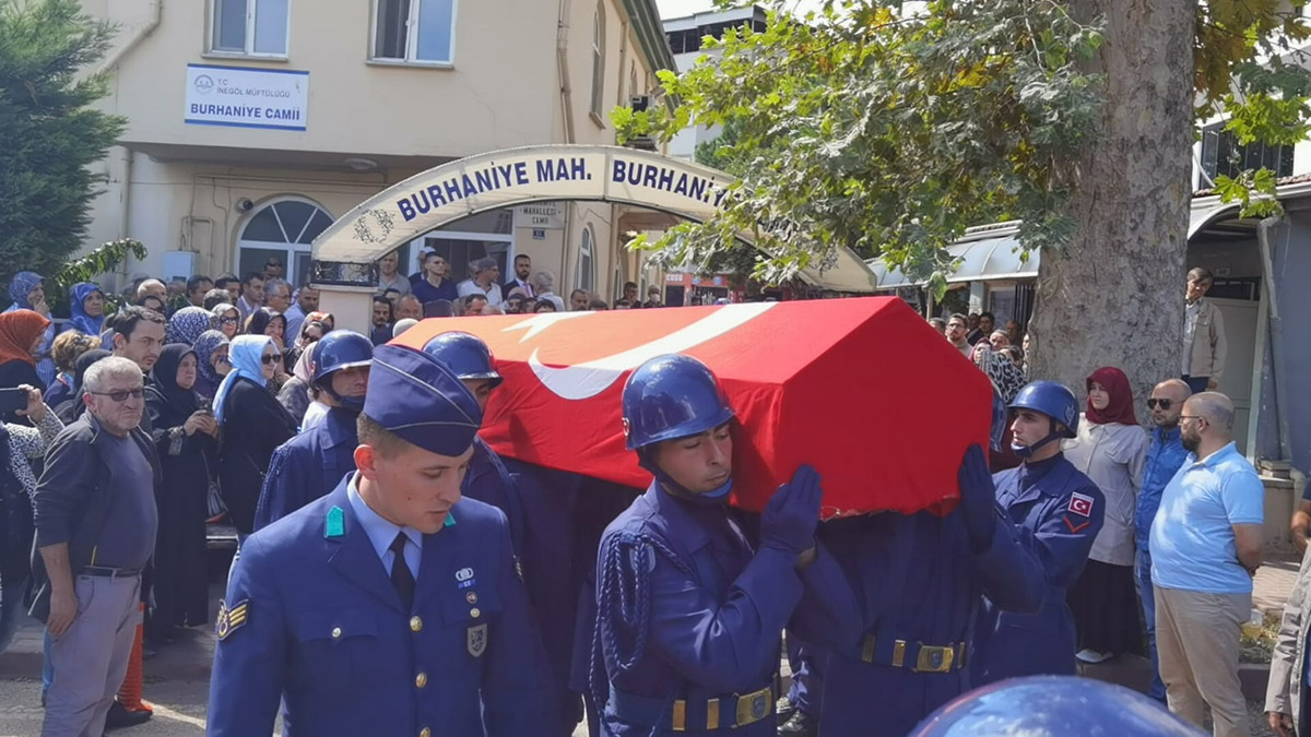 Kıbrıs gazisi Hüseyin Yaman toprağa verildi