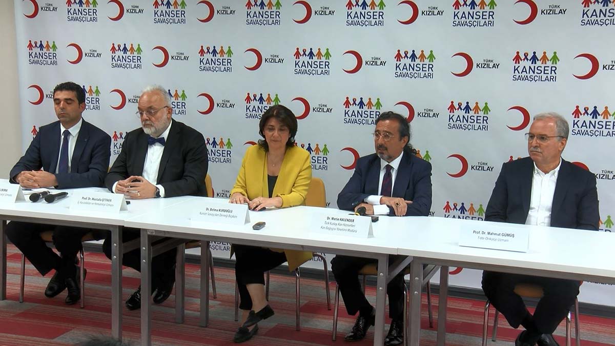 Kızılay ve Kanser Savaşçıları Derneği'nden kampanya