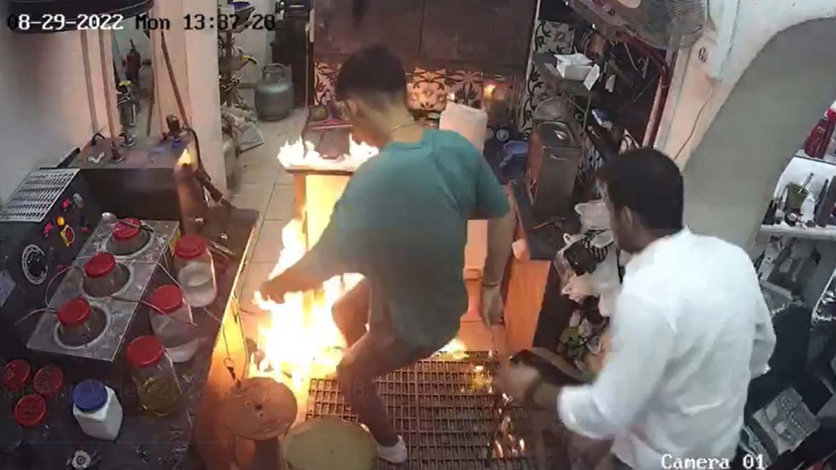 Lavaboya dökülen aseton parlayınca yangın çıktı