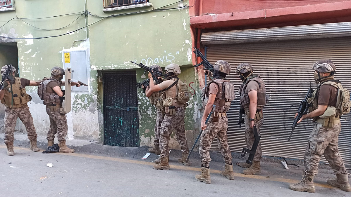 Mersin'de DEAŞ operasyonu düzenlendi