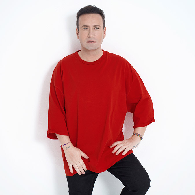 Kral Pop Radyo’da her Pazar saat 16:00'da yayınlanan Özgür Aras'la Baş Başa'nın konuğu Ziynet Sali oldu.