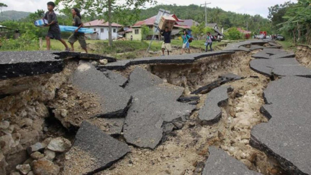Papua Yeni Gine'deki depremde can kaybı 7'ye yükseldi