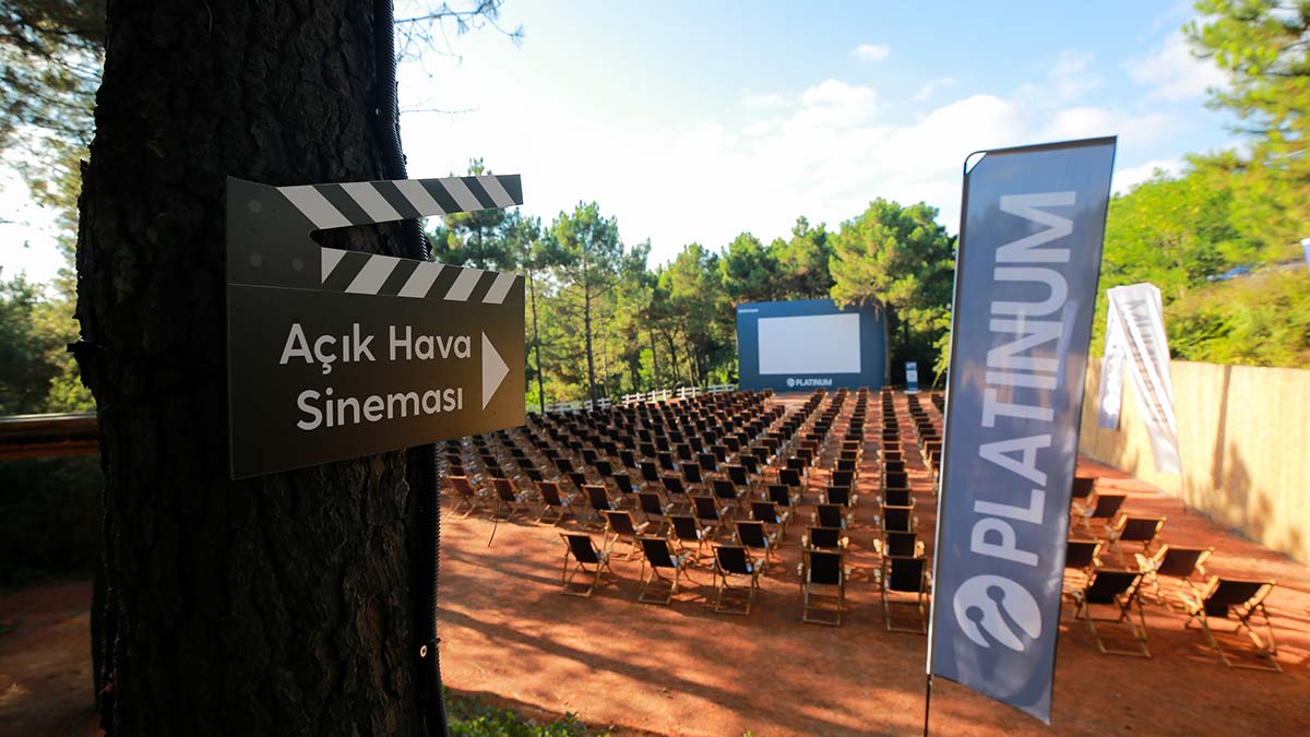 Platinum Açık Hava Sineması günleri başladı