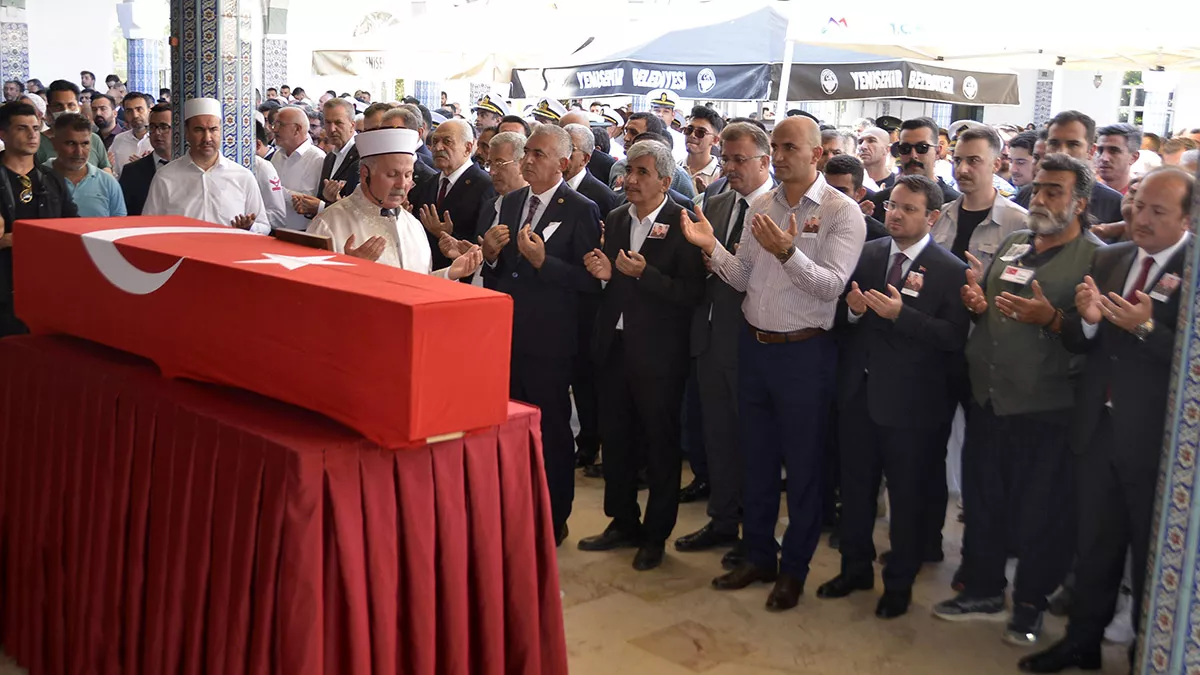 Sehit harun yildirim mersinde topraga verildi 1 - öne çıkan - haberton