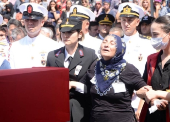 Şehit Okan Meteöz, son yolculuğuna uğurlandı