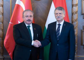 Şentop, Macaristan Meclis Başkanı ile görüştü