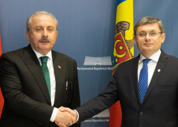 Şentop Moldova Parlamento Başkanı ile görüştü