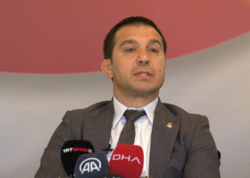 Şeref Eroğlu: Dünya güreşinde yeni bir milat başlattık