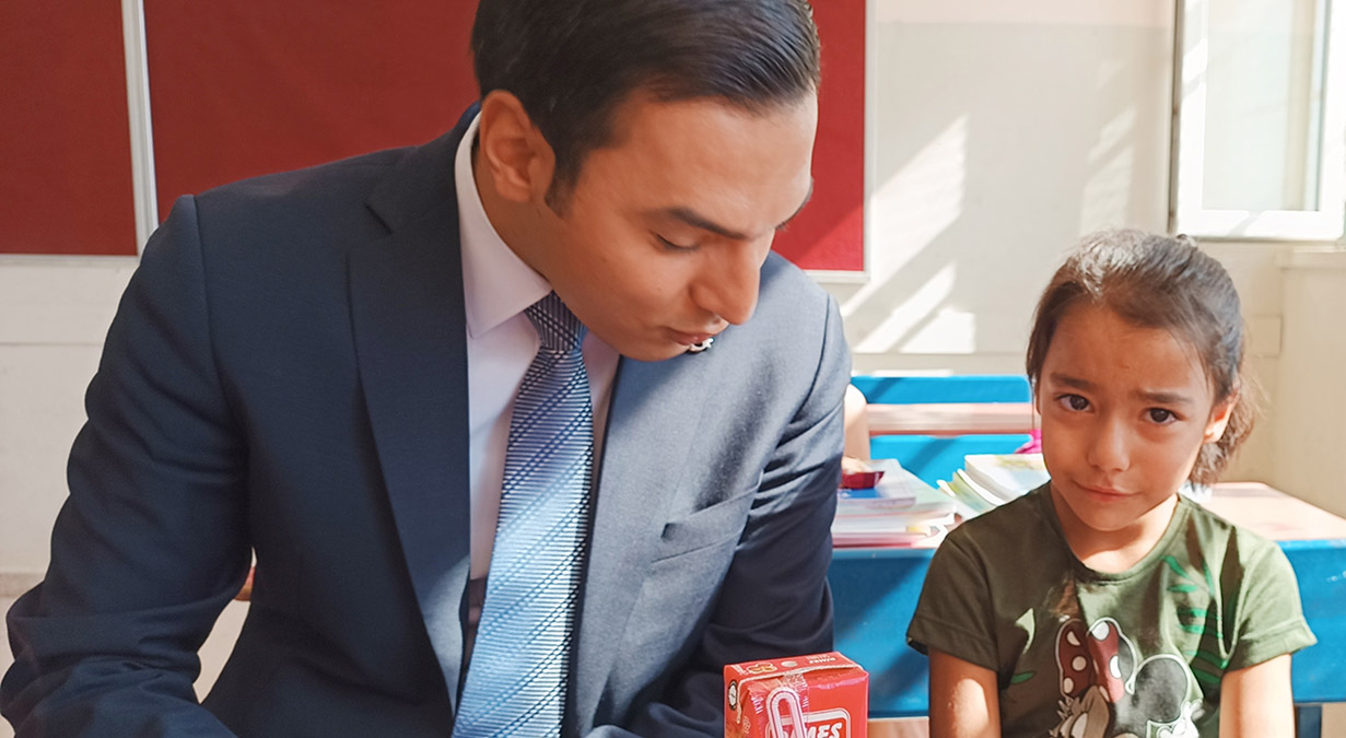 Sınıfı terk eden öğrenciyi kaymakam ikna etti