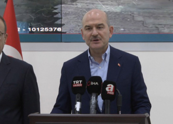 Soylu, Bursa'daki narkotik operasyonunu takip etti