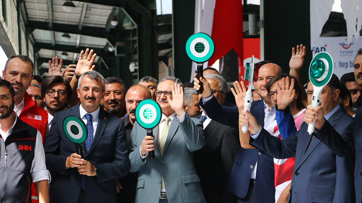 Soylu, Pakistan'a 4'üncü İyilik Treni'ni uğurladı