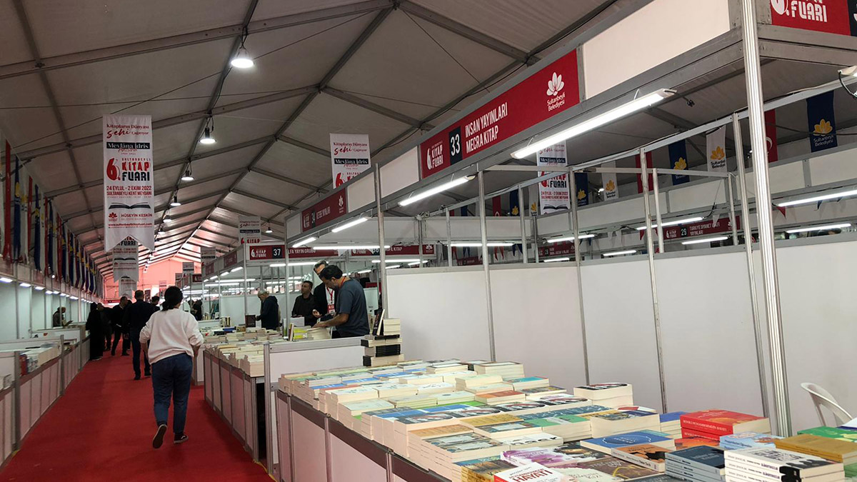 Sultanbeyli Kitap Fuarı başladı