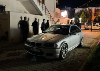 Taziyeye giderken otomobil çarptı: 1 ölü, 1 yaralı