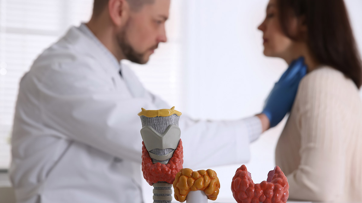 Tiroid kanserinde ameliyat şart