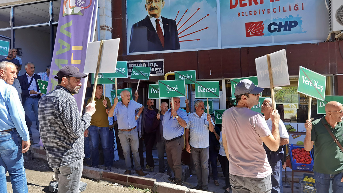 Tunceli'de köylülerden katı atık tesisi protestosu